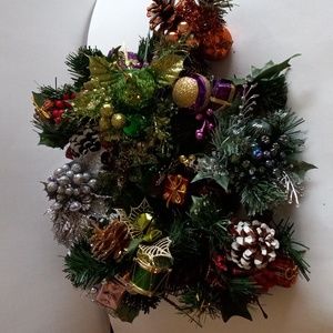 15 Holiday Picks for Decorating.